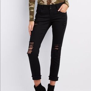 NWT Refuge Cropped Boyfriend Jeans